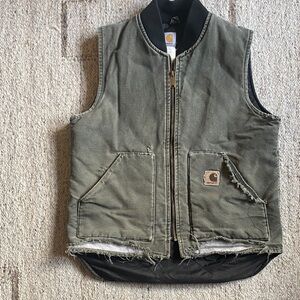 V I N T A G E Carhartt Olive Canvas Work Vest with Black Rib Collar